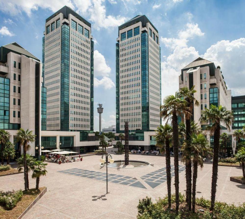 Cosmo Hotel Torri Vimercate Exteriör bild